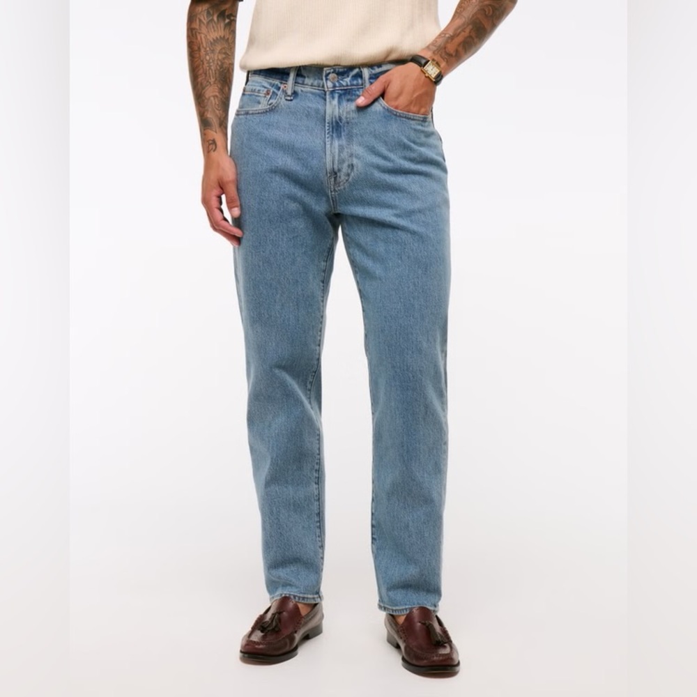 NWT Abercrombie & Fitch Athletic Loose Vintage Stretch jeans size 29x30”